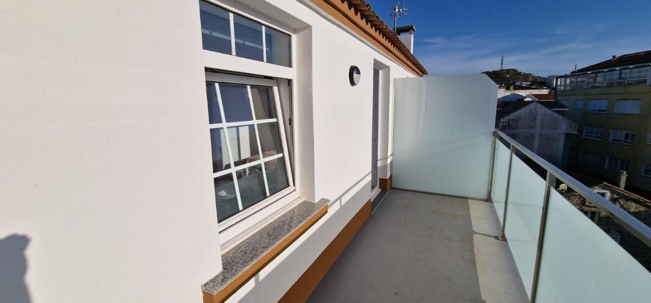 Estudios En Plaza Cabo Da Vila Centro Muxia Exterior foto
